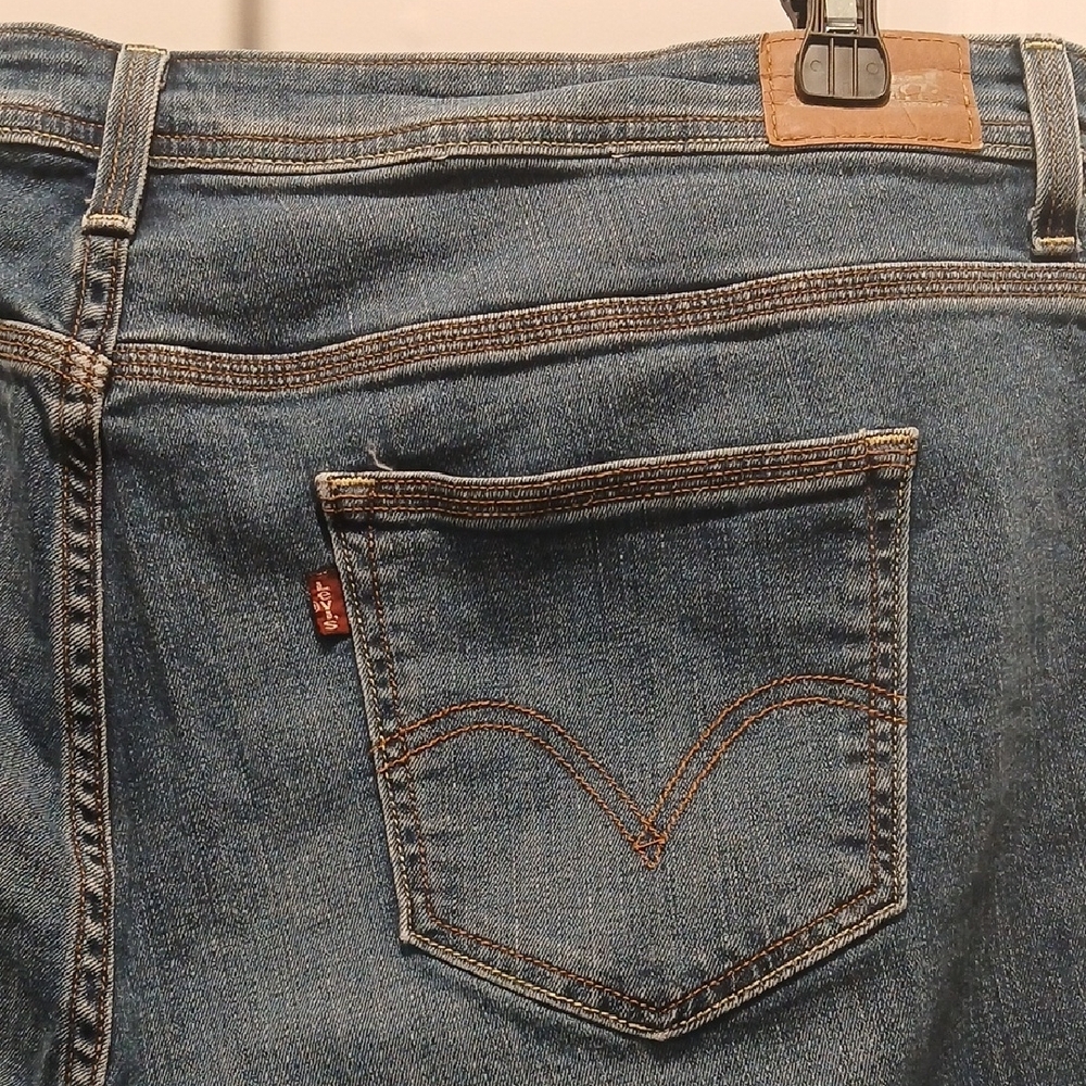 Levi's Defined Waist 580 Straight Leg Denim Blue Jeans Size 22W - Picture 7 of 9